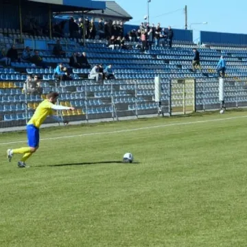 RKS Radomsko wygrywa z rezerwami Lechii Tomaszów Maz.