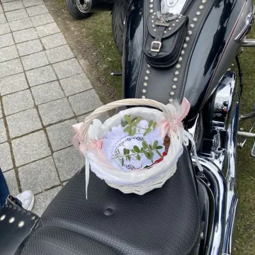 Tłumy motocyklistów i mieszkańców w Strzałkowie. Kolejna Moto Święconka za nami