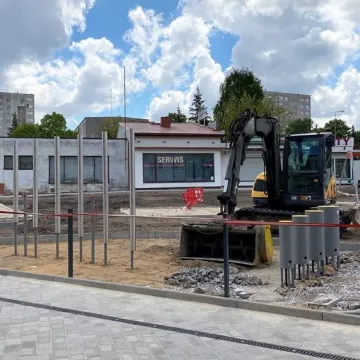 Zagospodarowanie skweru przy ul. Piastowskiej w Radomsku na ostatniej prostej