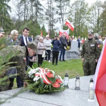 W hołdzie zołnierzom 