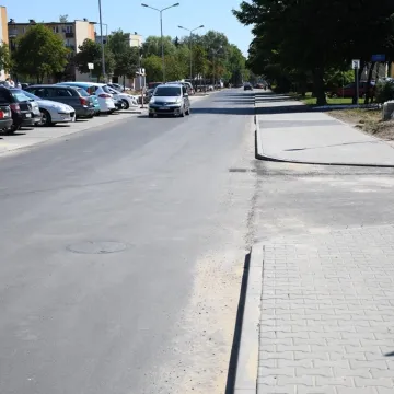 Piotrków Tryb.: dobiega końca remont ul. Belzackiej