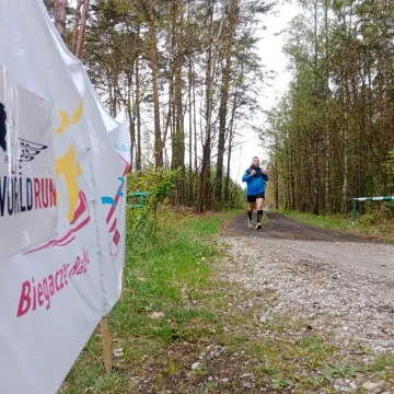 Wings for Life World Run. Edycja Radomsko. Lokalnie pobiegli dla tych, co nie mogą
