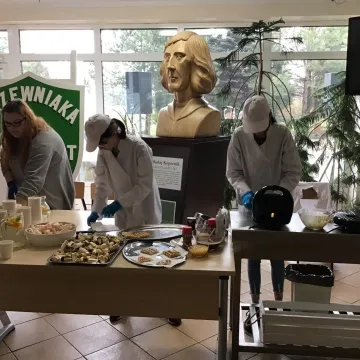 Radomsko: Szkoły średnie otworzyły swoje drzwi