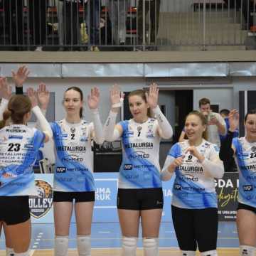 Wygrana po tie-breaku. Volley Radomsko-Volley Opoczno 3:2