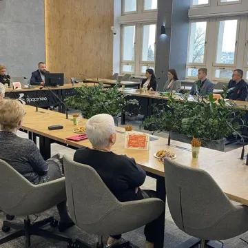 W Radomsku dyskutowano o przemocy wobec dzieci