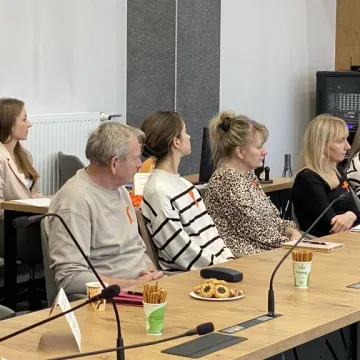 W Radomsku dyskutowano o przemocy wobec dzieci