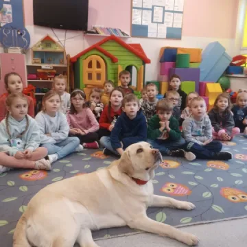 Psia Lekcja w PSP nr 8 w Radomsku