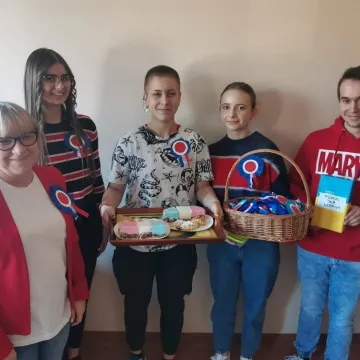 Charytatywna Frankofonia w Ekonomiku