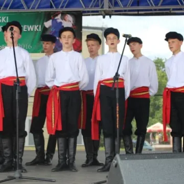 WYNIKI 38. OGÓLNOPOLSKIEGO PRZEGLĄDU PIOSENKI I PRZYŚPIEWKI LUDOWEJ  W PRZEDBORZU