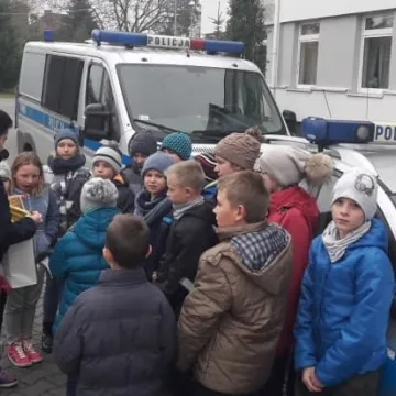 Dzieci świecą przykładem