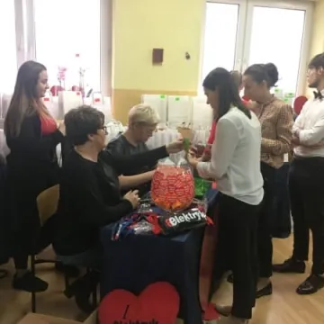 Licytacje dla WOŚP w ZSE-E w Radomsku