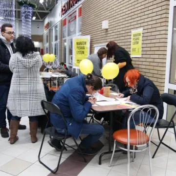 Listy w obronie praw człowieka