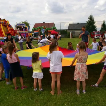 Siatkarski piknik rodzinny w Kietlinie