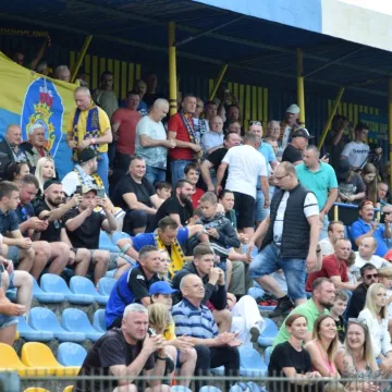 Kibice i doping na meczu RKS Radomsko – FA GKS Bełchatów