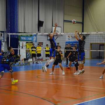 Emocje na parkiecie. METPRIM Volley Radomsko zwycięża ze Skrą II Bełchatów