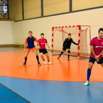 WOŚP 2020. MOSiR Radomsko gra z Orkiestrą 