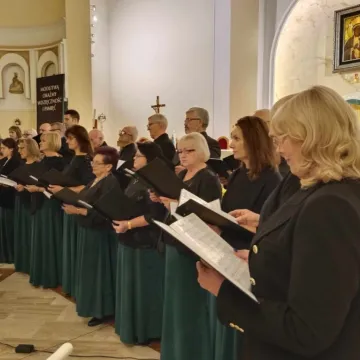 Moniuszkowcy wystąpili w jubileuszowym koncercie