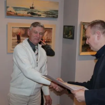 O temblakach broni białej