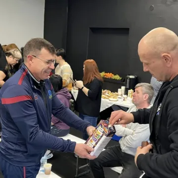 MOSiR  Radomsko gra na sportowo dla WOŚP