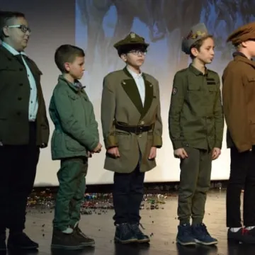 Teatr Żródło z widowiskiem „Niepodległa