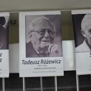 Wyłoniono finalistów konkursu poetyckiego im. Janusza Różewicza