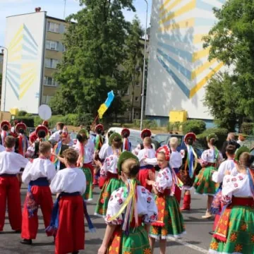 Kolorowa parada artystów z Cypru, Ukrainy i Polski