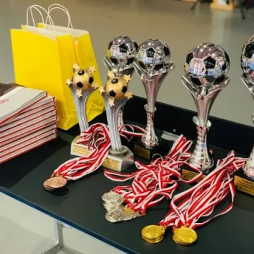 Drukarz ZSE-E z pucharem prezydenta