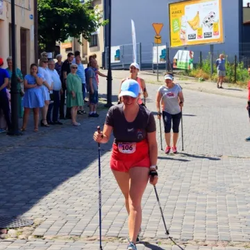 W Przedborzu przebiegli „dychę”