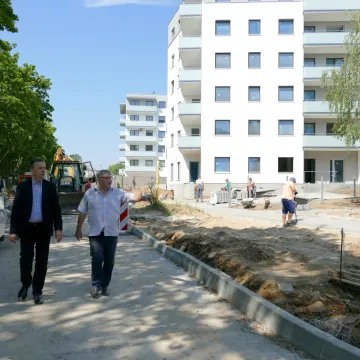 Piotrków Tryb.: przybędzie parkingów na ul. Broniewskiego