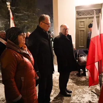 W Radomsku upamiętniono 41. rocznicę wprowadzenia stanu wojennego