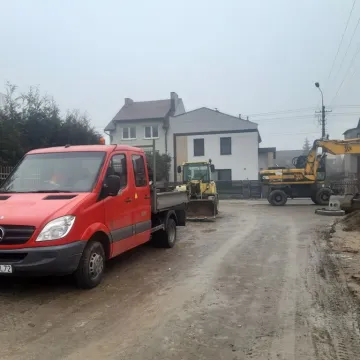 Trwa remont dróg na os. Mickiewicza w Radomsku