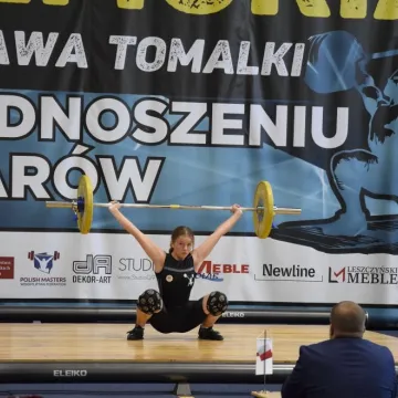 Podnoszenie ciężarów w hołdzie trenerowi Wacławowi Tomalce