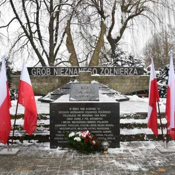 Władze Radomska upamiętniły rocznicę wyzwolenia miasta spod okupacji niemieckiej