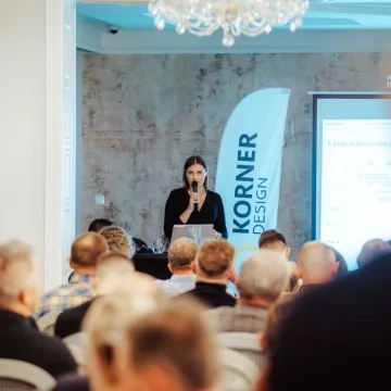 Piękno w eleganckim wnętrzu: Wyjątkowe wydarzenie w Dworku w Żytnie