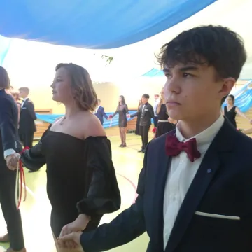 Bal na zakończenie ósmej klasy w PSP nr 2 w Radomsku