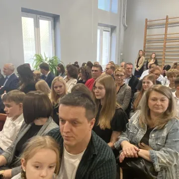 Najlepsi z najlepszych. Uczniowie  nagrodzeni stypendiami prezydenta