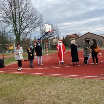 Przy PSP3 w Radomsku powstał kompleks lekkoatletyczny