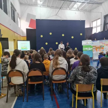 Od teorii do praktyki. Prawa człowieka w Dobryszycach