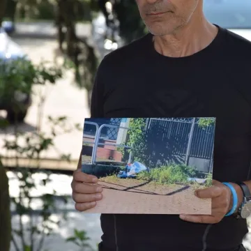 Komu zależy na niszczeniu i kradzieży  banerów Rafała Trzaskowskiego?