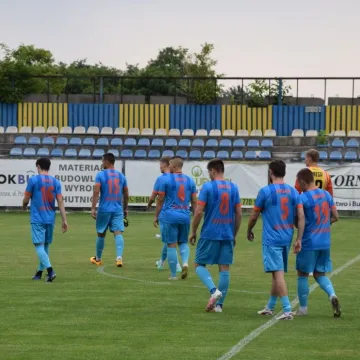 W sparingu: RKS Radomsko – Omega Kleszczów 4:2