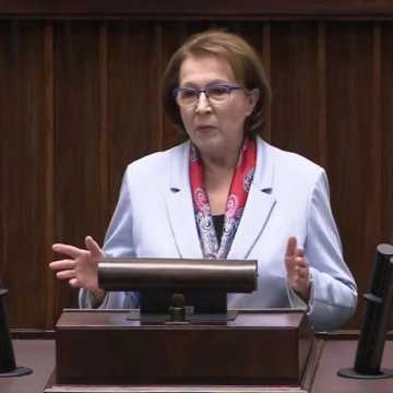 Anna Milczanowska mówiła w Sejmie o pieniądzach dla powiatu radomszczańskiego z programu Polski Ład
