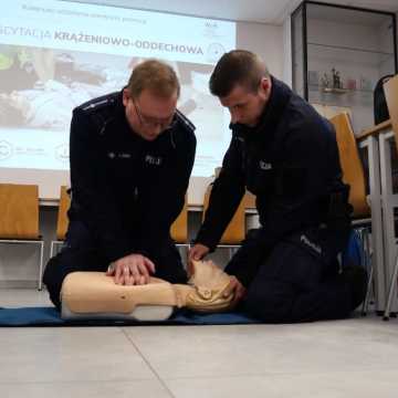 Szkolenie z pierwszej pomocy dla policjantów w Radomsku