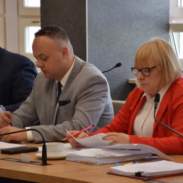 Rewitalizacja, nowe dotacje i modernizacje – co zdecydowali radni Radomska?