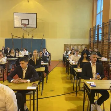 Maturalny maraton rozpoczęty. Na początek język polski