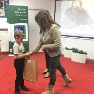Rozstrzygnięcie konkursów plastycznych w Bibliotece w Radomsku