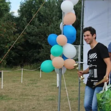 Niedośpielin z pucharem wójta