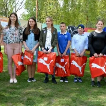 Nagrodzono w konkursie „Zamiast kupować lepiej adoptować”