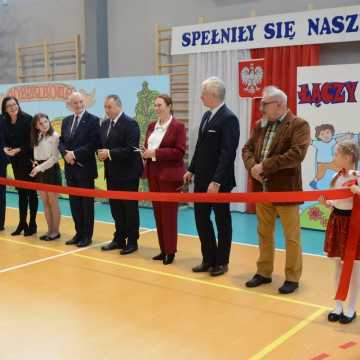 Przy szkole w Borzykowej powstała nowoczesna sala gimnastyczna