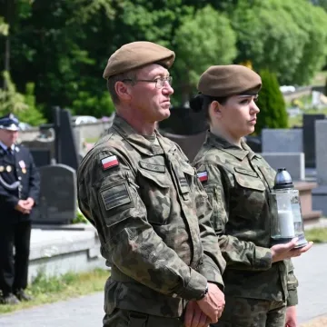 W Bąkowej Górze upamiętniono zamordowanych żołnierzy KWP