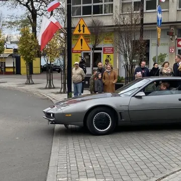 Zabytkowe pojazdy przejechały ulicami Radomska